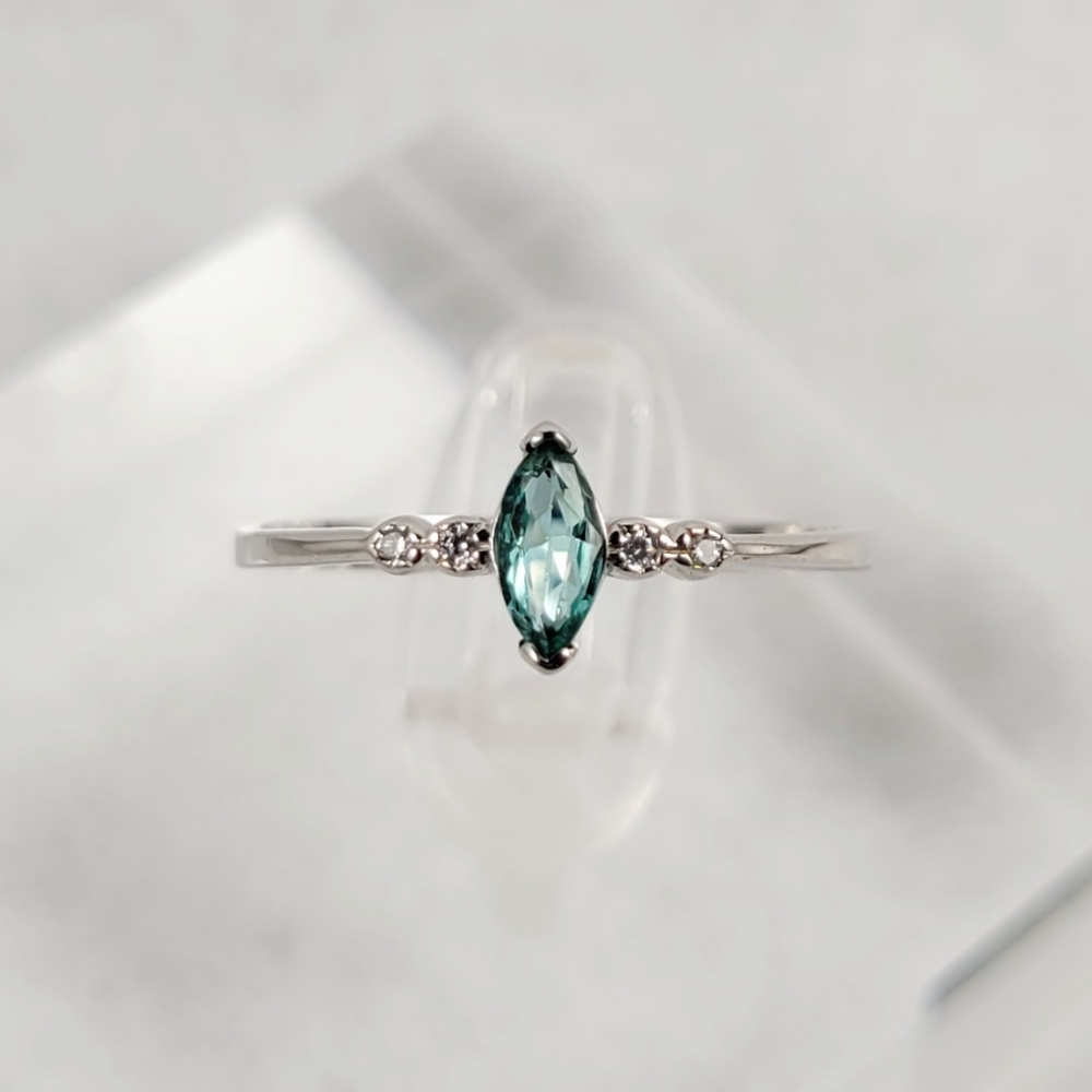 Sterling Natural 0.3ct Marquise Emerald Ring - Picture 2 of 10